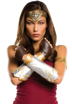 Rubies Costume Co. Inc Wonder Woman Adult Accessory Kit